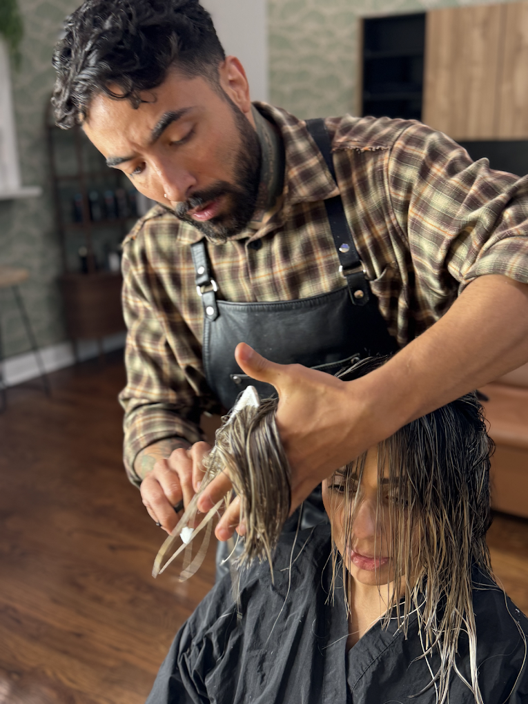 Rommel Petit Hair Studio
